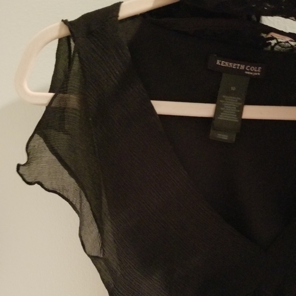 Vtg inspired lace overlay top - Picture 4 of 4